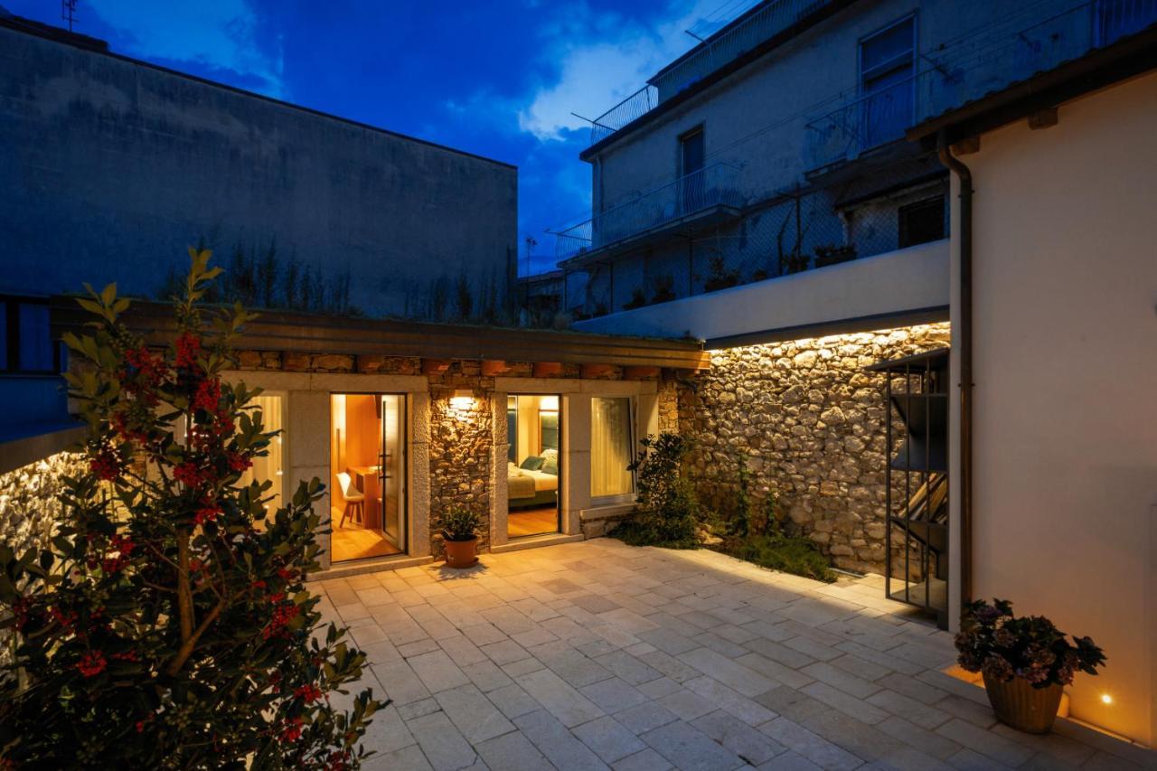 Garni Il Concale Bed & Breakfast Castel Di Sangro Exterior photo